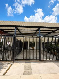 lujoso apartamento central con tres Aires acondicionados y parqueo - 7