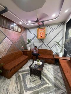 hotel hari home - 7