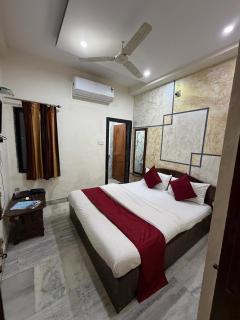 hotel hari home - 1