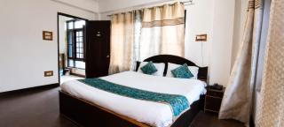 Hotel Royal Reshi - 8