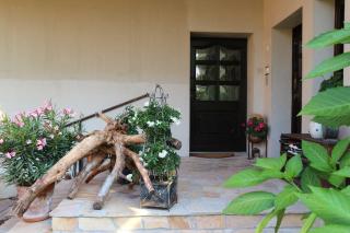 Big Mama_s Home - 6