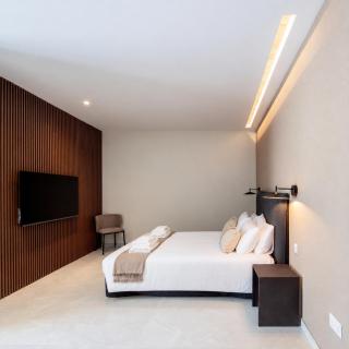 Azure Lux - The Grand Oasis - 6