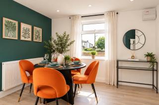 Stylish 3BR Durham Home Contractors Families - 7