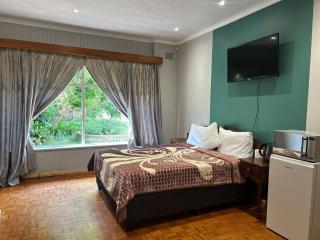 Trustguesthouse - 3