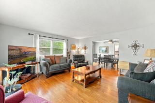 Spacious home near Bourbon Trail & Churchill Downs - 1