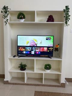 VIVI Nest - Private 2BHK Villa with Garden Sit-out and parking - 4