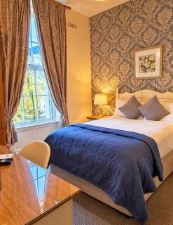 Baggot Court Townhouse - 9