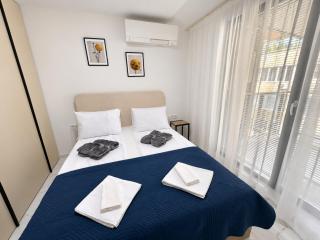 Praga Central Apartment - Varna - 9