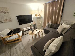 Appartement T2 confortable - ParisGetAway95 - 5