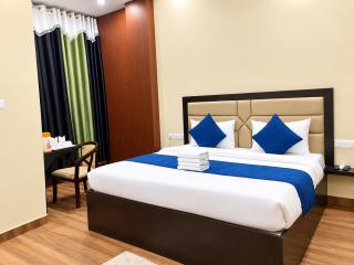 Mayur Palace Hotel - 4