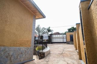 5-Bedroom Garden Villa Kigali - 2