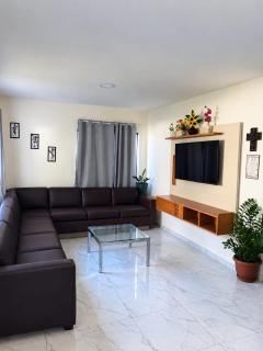 Casa em condomínio com 2 quartos, sendo 1 suíte em frente ao mar - 9