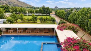 Nimbus by RedOlive 4BHK Nandi HillsAirport - 9