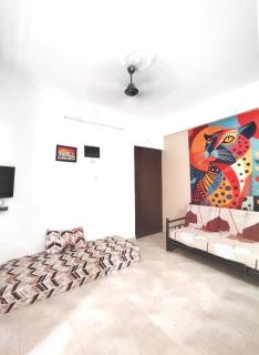 Raahi Stories - Cozy 1BHK with Pool & Balcony 5 min to Calangute and Baga - 8