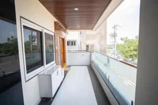 Saffron by Red Olive 3BHK Gachibowli - 6