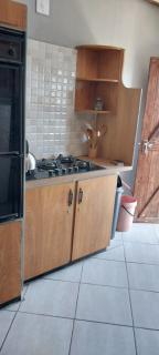 JB Laser Guesthouse - 9