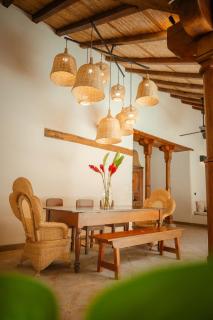 Central Park Luxurious Historical Home With Pool - 5