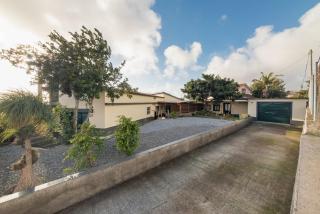 Abrigo dos Prazeres Guesthouse by Mth - 1
