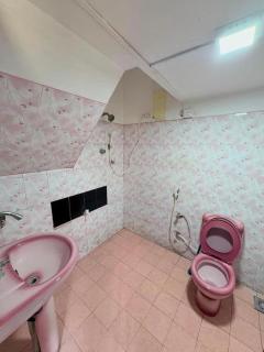 Ruwanara Guesthouse - 1