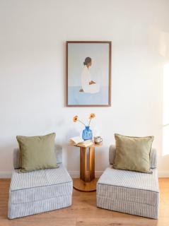 Dvořák's Prague Home II Modern Stay for 8 Guests - 2