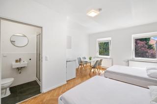 Cosy Apartment near Vienna Metro U1 with Free Parking - 7