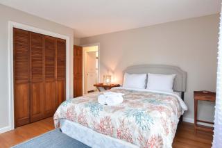 Minutes to Oceanside Beaches - Eastham - 2