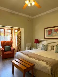 Atrium Guest House - 2