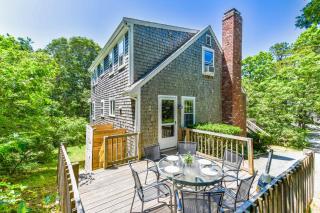 Minutes to Oceanside Beaches - Eastham - 0