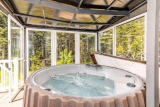 Le Jumeau with Private spa & games - 2
