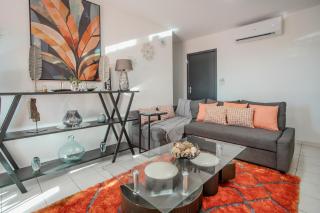 Vue piscine & Montagne sur les hauteurs de Marigot Appartement 3ch 6-7p - 8