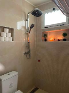 Chic, comfortable, bright, quiet, well-located apartment - 8