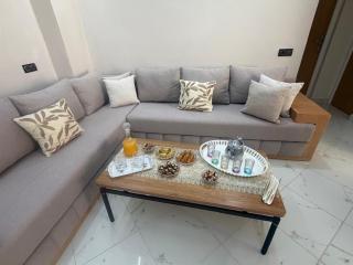 Chic, comfortable, bright, quiet, well-located apartment - 2