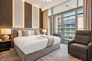 Vibrant Park View Apt with Pool, Gym, Saadiyat Island - 5