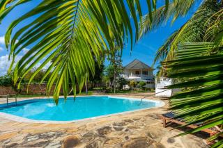 The Orchard - 2BR Apartment - Shared Pool - 0