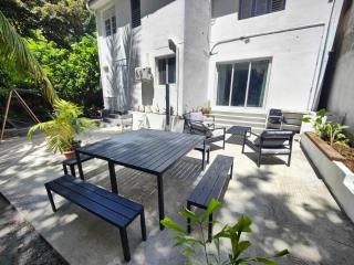 Maison et appart, jardin tropical, terrasse & salle de jeux, à 5 min des plages - 6