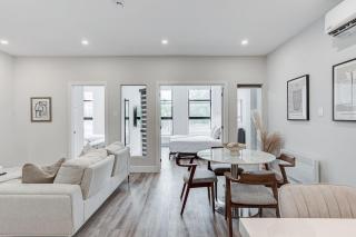 Stylish 2BR - with rooftop terrace Plaza St-Hubert - 6