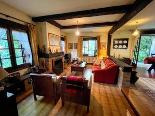 Spacious Villa with Pool in Cabeanca 250 m² - 7