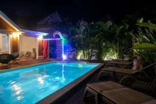 Villa Spacieuse avec Piscine Privée à Saint-François - 120 m², Jardin - 3