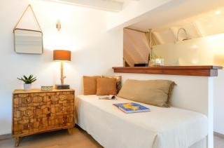 Romantic Bungalow near Beach with Shared Pool - 5