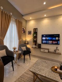 One Bedroom Premium Serviced Apartment - 1BHK Bahria Town Lahore LMY - 3