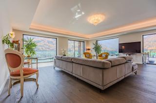 New SKY 360 Penthouse with Panoramic View - 0