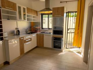 Idyllic Villa in Pereybere with Private Pool - 7