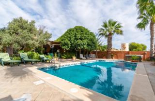 Elegant Villa in Playa Honda with Private Pool - 9