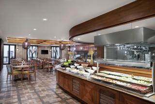 DoubleTree by Hilton Istanbul Gayrettepe - 1