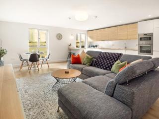The Town Place Clifden Boutique Apartments - 0