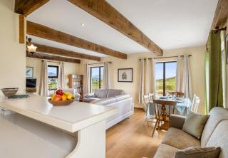 Glynsk Pier Cottage - 1