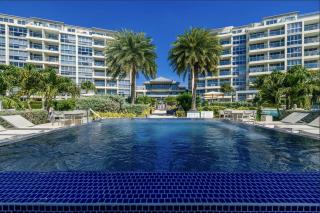 Coastal Elegance I Eagle Beach Ocean View I 4th Fl - 2