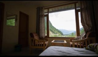 Hotel snowfall - 2