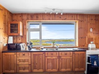 Hughs Cottage - 2