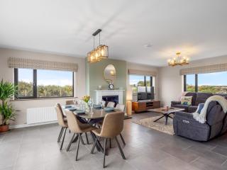 Lakeview House - 4